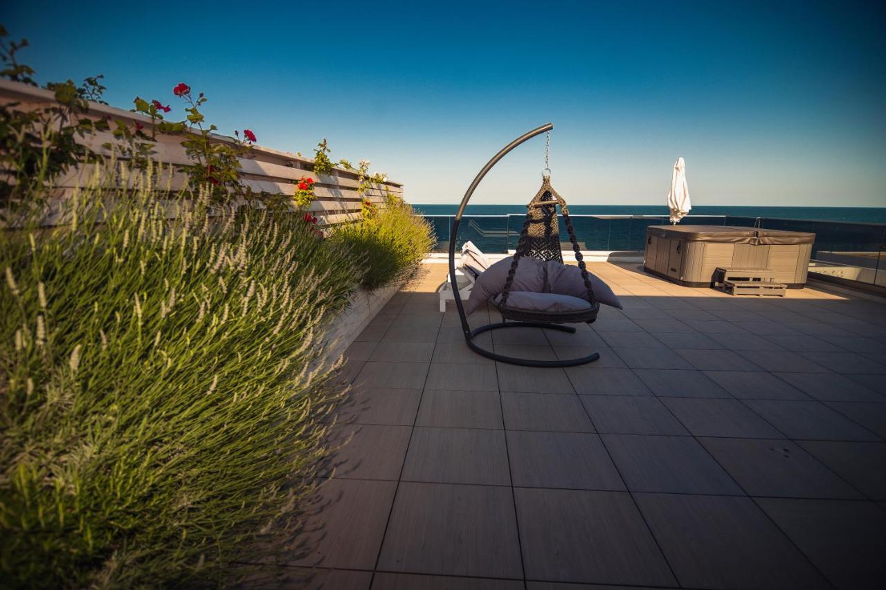 Novum By The Sea Aparthotel Olimp Exteriör bild